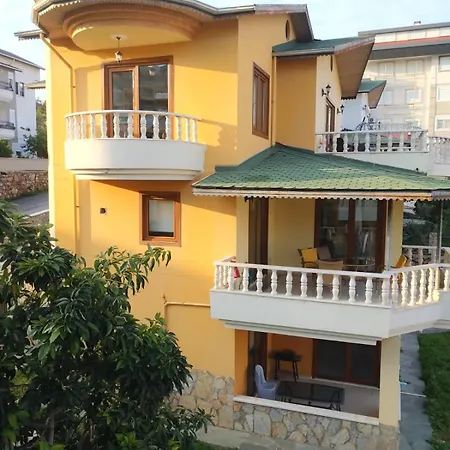 Luxury, 6 Bedroom, 3 Bathroom 别墅 阿拉尼亚